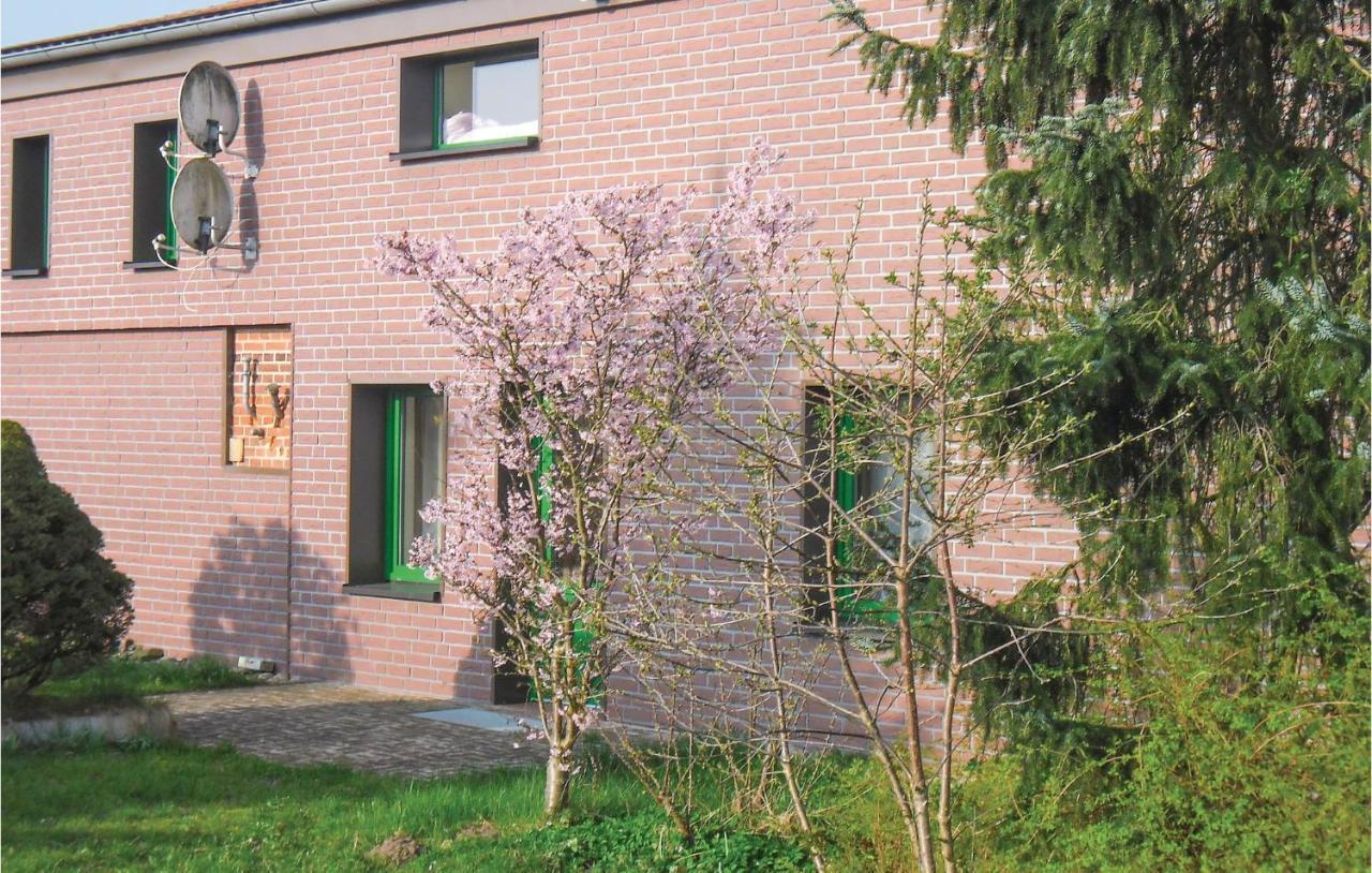 1 Bedroom Amazing Apartment In Settin Exterior foto